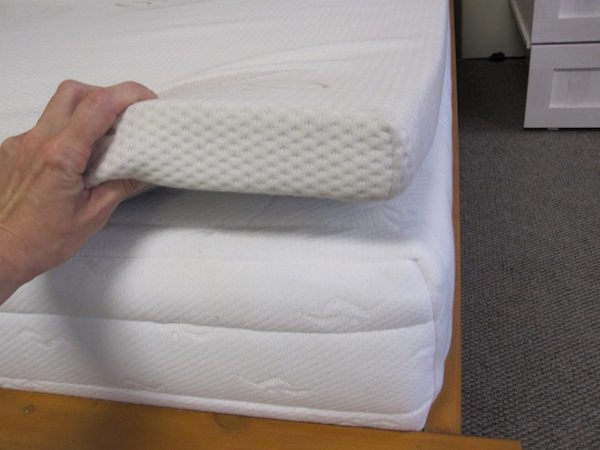 housse-pour-surmatelas-naturel